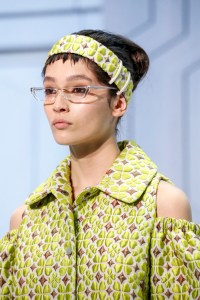 Details Anya Hindmarch RTW Spring 2018