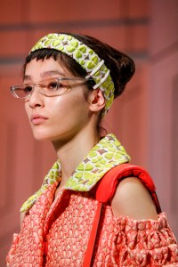 Details Anya Hindmarch RTW Spring 2018