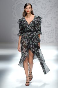 Blumarine RTW Spring 2018