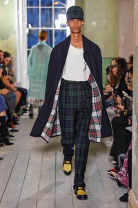 Burberry RTW Spring 2018