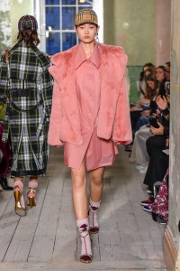 Burberry RTW Spring 2018