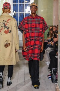 Burberry RTW Spring 2018