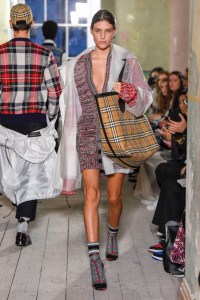 Burberry RTW Spring 2018