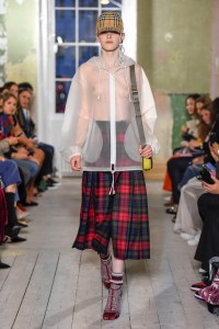 Burberry RTW Spring 2018