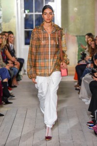 Burberry RTW Spring 2018