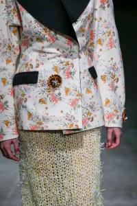 Details at Christopher Kane RTW Spring 2018