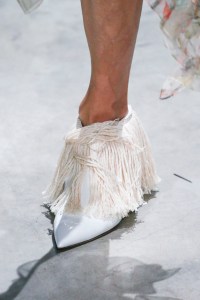 Details at Christopher Kane RTW Spring 2018
