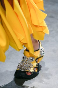 Details at Christopher Kane RTW Spring 2018