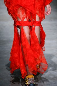 Details at Christopher Kane RTW Spring 2018