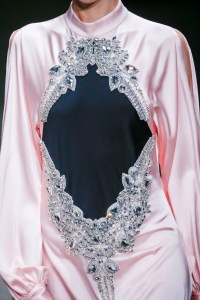 Details at Christopher Kane RTW Spring 2018