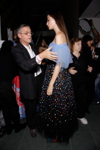Backstage at Carolina Herrera RTW Spring 2018