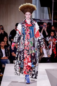 Comme des Garçons RTW Spring 2018