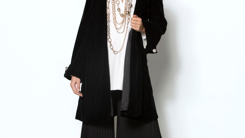 A look from A Touch of Cyn