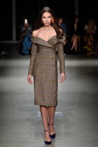 Daizy Shely RTW Spring 2018
