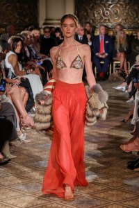 Dennis Basso RTW Spring 2018