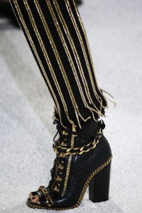 Details at Balmain RTW Spring 2018