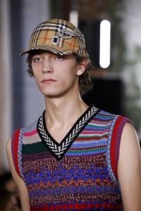 Details at Burberry RTW Spring 2018