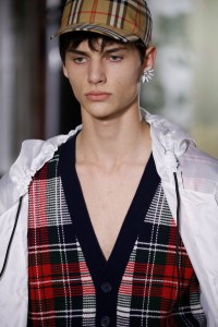 Details at Burberry RTW Spring 2018