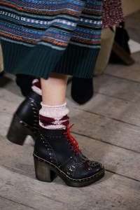 Details at Burberry RTW Spring 2018