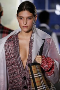 Details at Burberry RTW Spring 2018