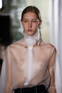 Details at Burberry RTW Spring 2018