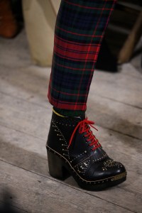 Details at Burberry RTW Spring 2018