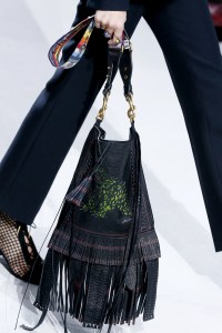 Details at Christian Dior RTW Spring 2018