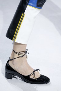 Details at Christian Dior RTW Spring 2018