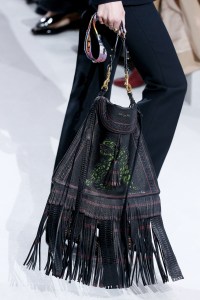Details at Christian Dior RTW Spring 2018