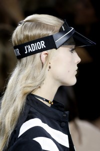 Details at Christian Dior RTW Spring 2018