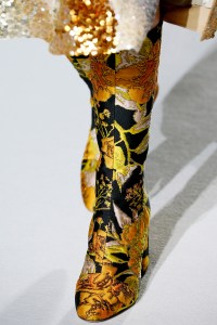 Details at Dries Van Noten RTW Spring 2018