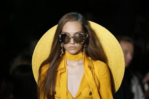 Details at Elie Saab RTW Spring 2018