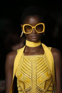 Details at Elie Saab RTW Spring 2018