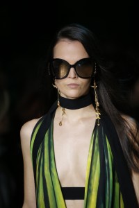 Details at Elie Saab RTW Spring 2018