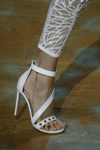 Details at Elie Saab RTW Spring 2018