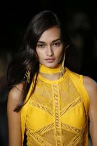 Details at Elie Saab RTW Spring 2018