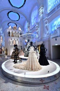 Upper right: Gowns by John Galliano and Maria Grazia Chiuri in the Dior exhibition at Les Arts Décoratifs. In the center, Christian Dior’s Junon dress.