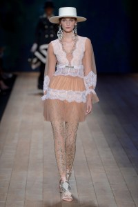 Elisabetta Franchi RTW Spring 2018
