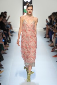 Ermanno Scervino RTW Spring 2018