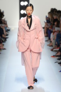 Ermanno Scervino RTW Spring 2018