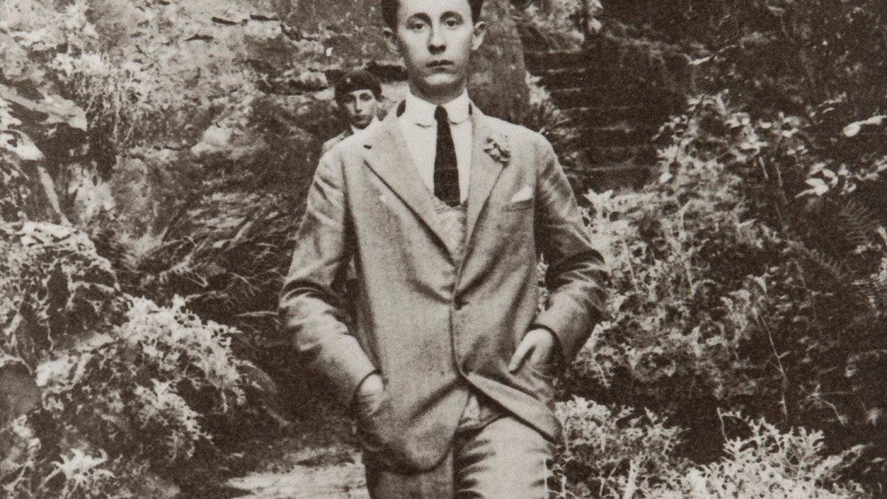 Dior Milestone: A Timeline for Christian Dior