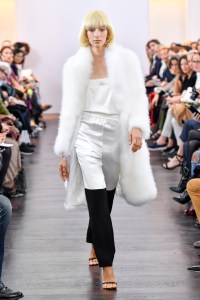 Guy Laroche RTW Spring 2018
