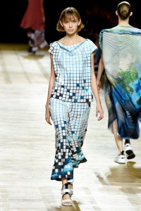 Issey Miyake RTW Spring 2018