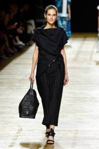 Issey Miyake RTW Spring 2018