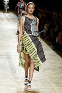 Issey Miyake RTW Spring 2018