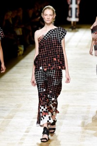 Issey Miyake RTW Spring 2018