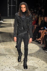 Julien Macdonald RTW Spring 2018