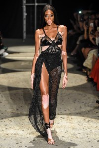 Julien Macdonald RTW Spring 2018