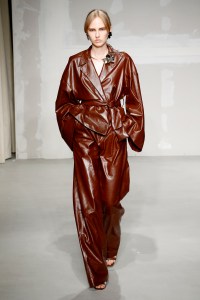 Krizia RTW Spring 2018