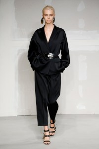 Krizia RTW Spring 2018